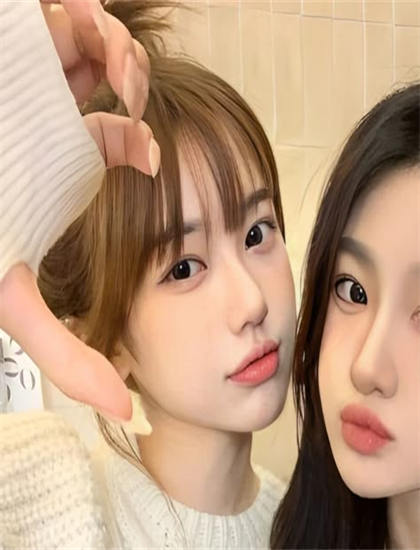 少女爱上大叔电影_三年DVD免费观看大全_巜公车上的激情3电影